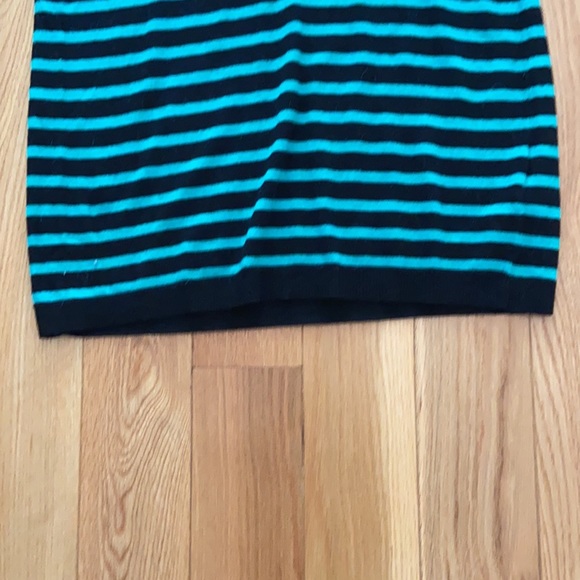 H&M dress - Picture 5 of 10